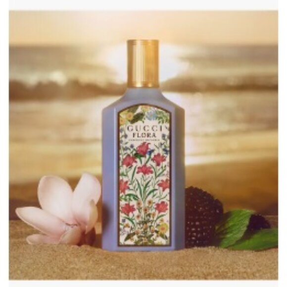 Gucci Flora Gorgeous Magnolia EDP,  Floral, Joyful, NEW - Mini 0.16 oz 5 ml - Picture 6 of 13